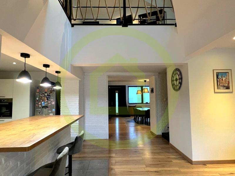 Maison de ville - 166 m² - 8 pièces