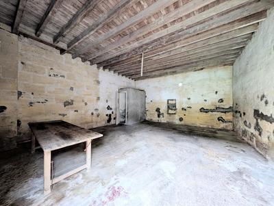 Maison - 80 m² - 2 pièces