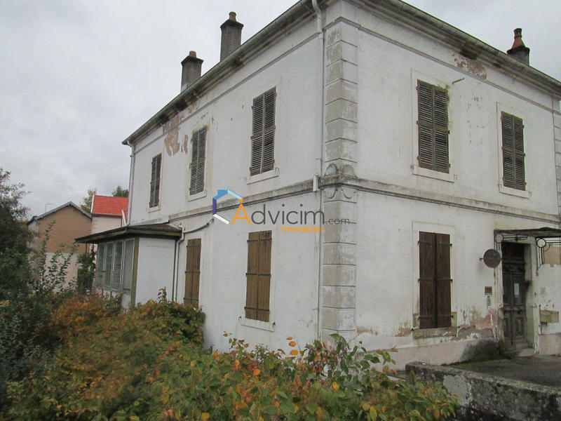 Maison ancienne - 220 m² - 10 pièces