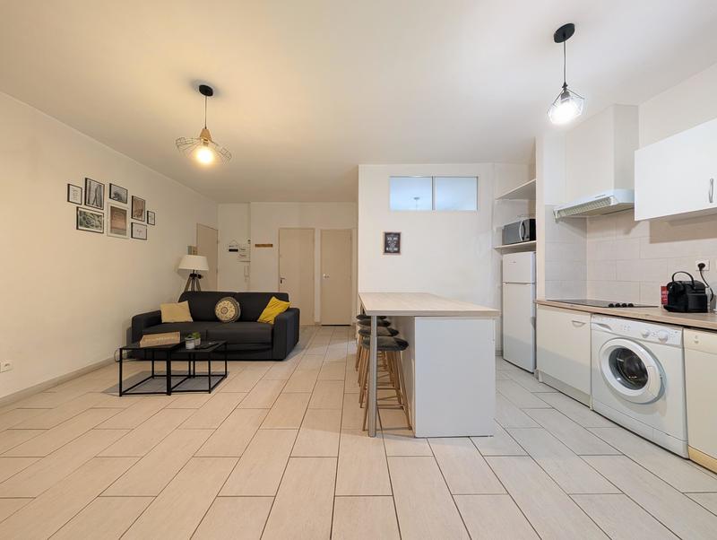 Immeuble - 125 m² - 6 pièces