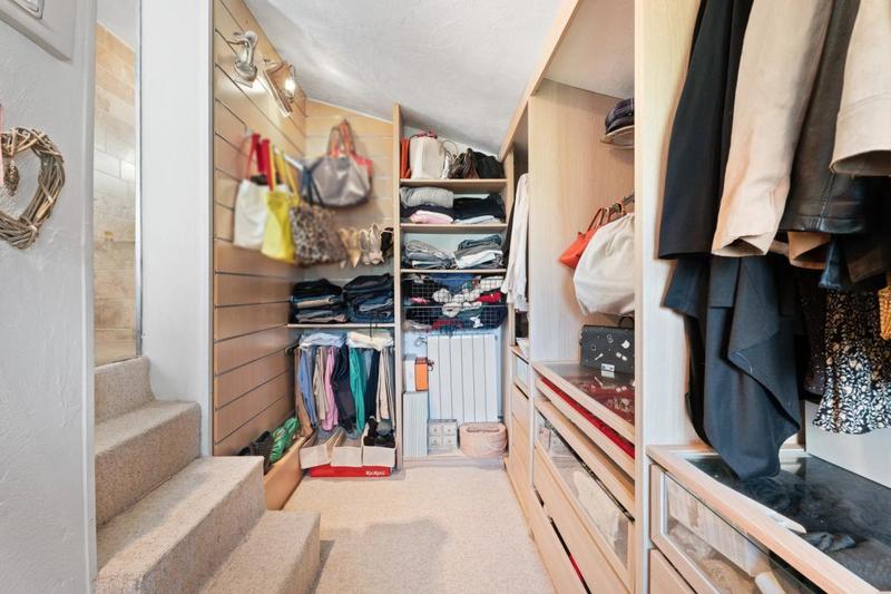 Villa - 217 m² - 8 pièces