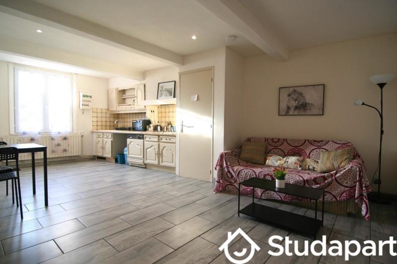 Chambre - 14 m² - 1 pièce