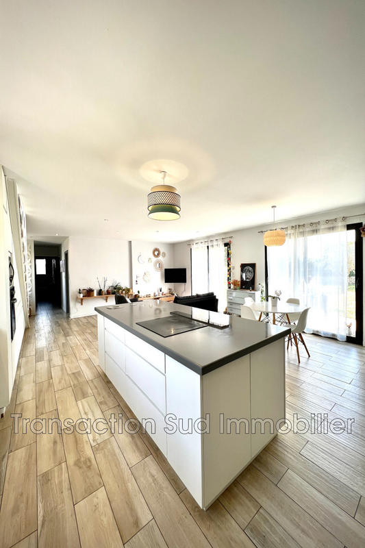 Maison contemporaine - 119 m² - 5 pièces