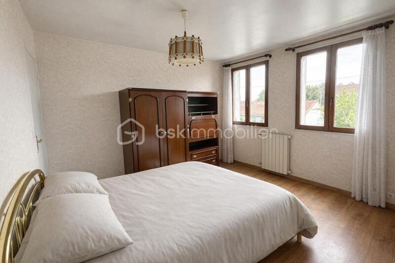 Maison - 160 m² - 7 pièces