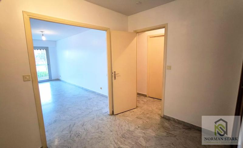 Appartement - 80 m² - 3 pièces