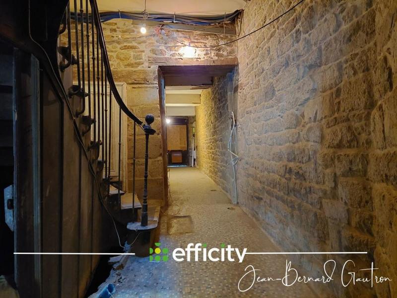 Immeuble - 473 m² - 14 pièces