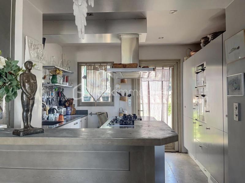 Propriété - 176 m² - 8 pièces