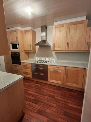 Appartement - 124 m² - 6 pièces