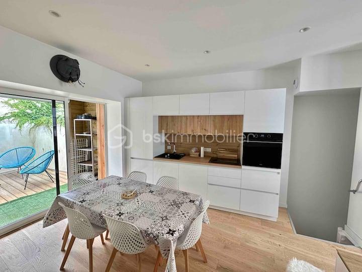 Maison de ville - 85 m² - 4 pièces