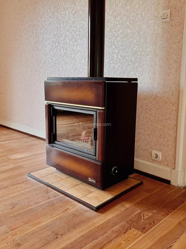 Maison - 312 m² - 12 pièces