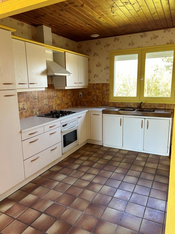 Maison - 86 m² - 4 pièces