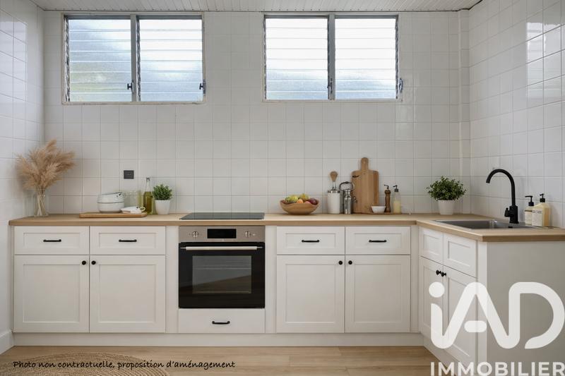 Maison - 159 m² - 9 pièces