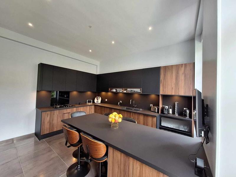 Hôtel particulier - 260 m² - 8 pièces