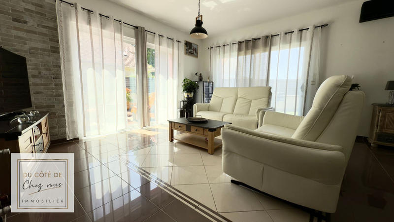 Loft - 149 m² - 7 pièces