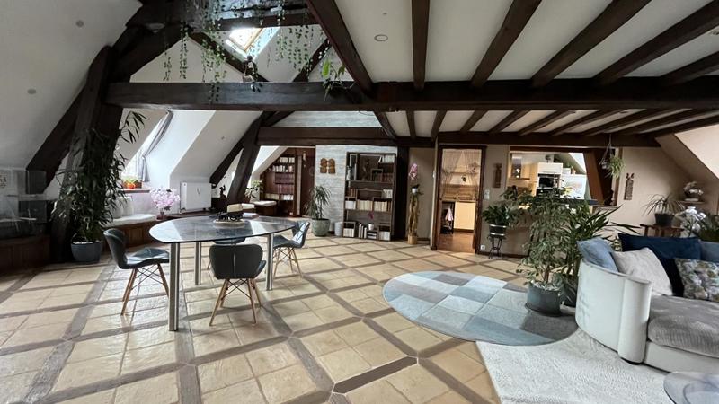 Duplex - 153 m² - 5 pièces