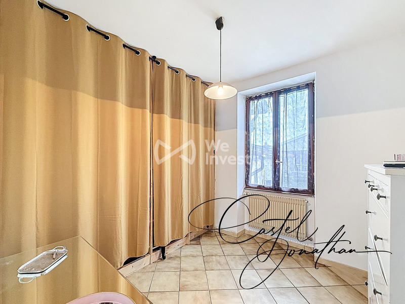 Maison - 100 m² - 3 pièces