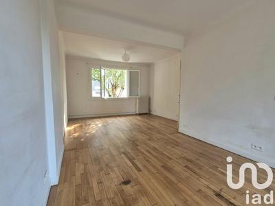 Maison - 91 m² - 5 pièces