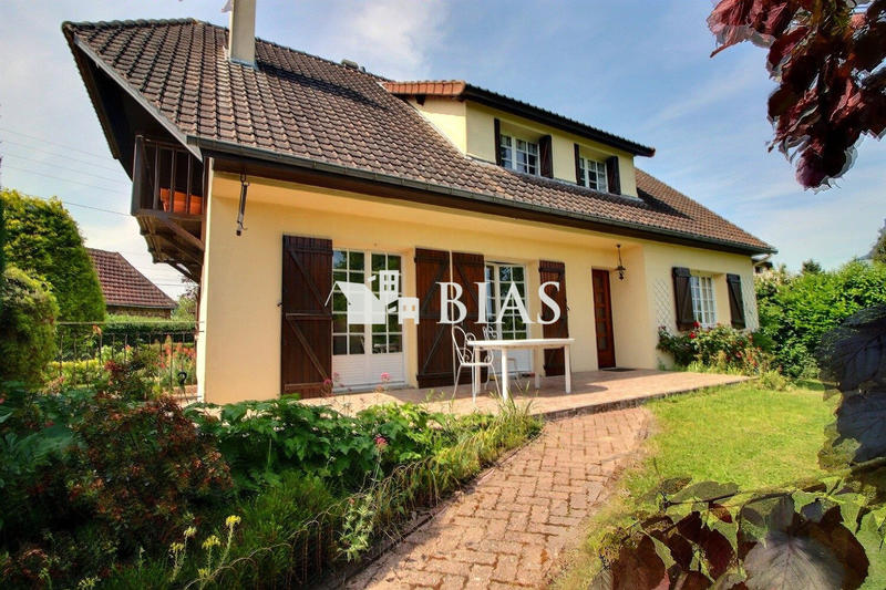 Maison - 127 m² - 5 pièces