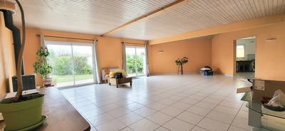 Maison - 139 m² - 5 pièces