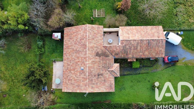 Maison - 188 m² - 6 pièces