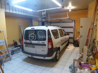 Maison de ville - 92 m² - 4 pièces