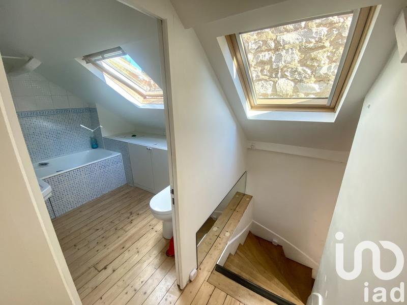 Maison - 102 m² - 6 pièces