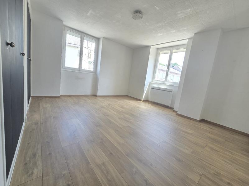 Maison - 296 m² - 6 pièces