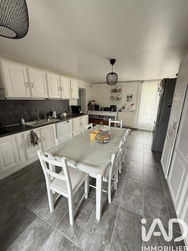 Maison - 183 m² - 6 pièces