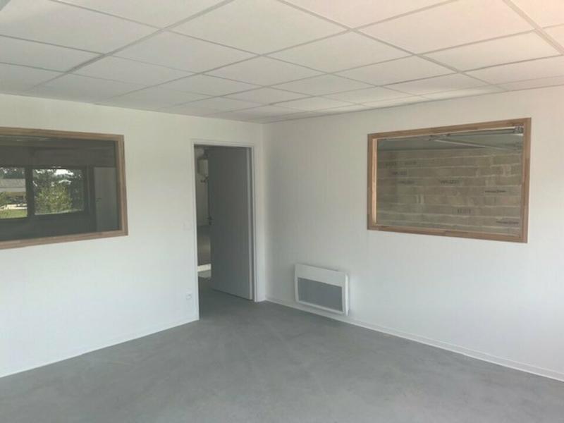 Local d'activité / Entrepôt - 258 m²