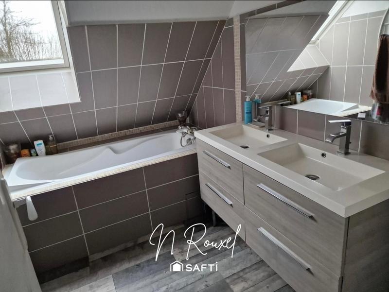 Maison - 105 m² - 4 pièces