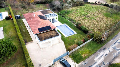 Maison - 137 m² - 5 pièces
