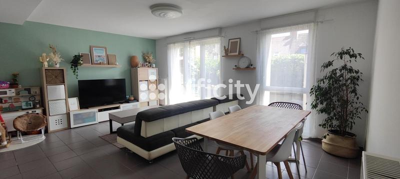 Maison - 86 m² - 4 pièces