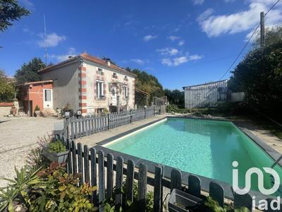 Maison - 80 m² - 4 pièces