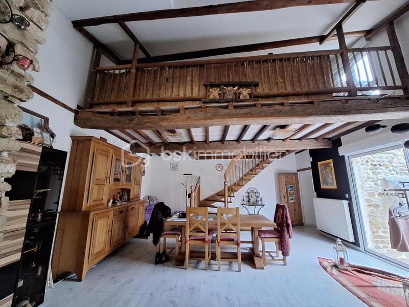 Maison en pierre - 127 m² - 7 pièces