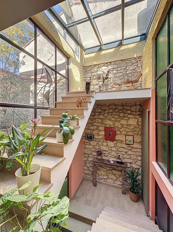 Maison - 235 m² - 7 pièces