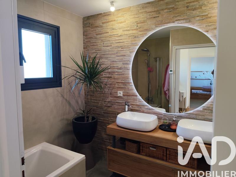 Maison - 118 m² - 5 pièces