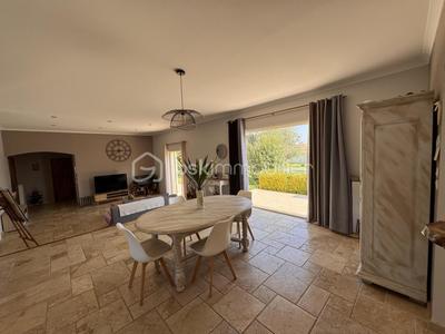 Maison - 190 m² - 6 pièces