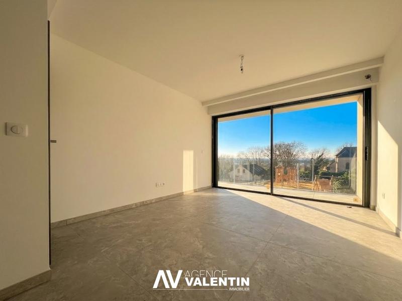 Maison - 180 m² - 6 pièces