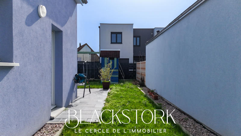 Maison - 90 m² - 6 pièces