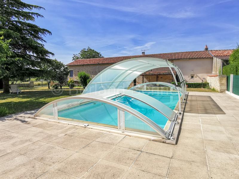 Maison en pierre - 146 m² - 4 pièces