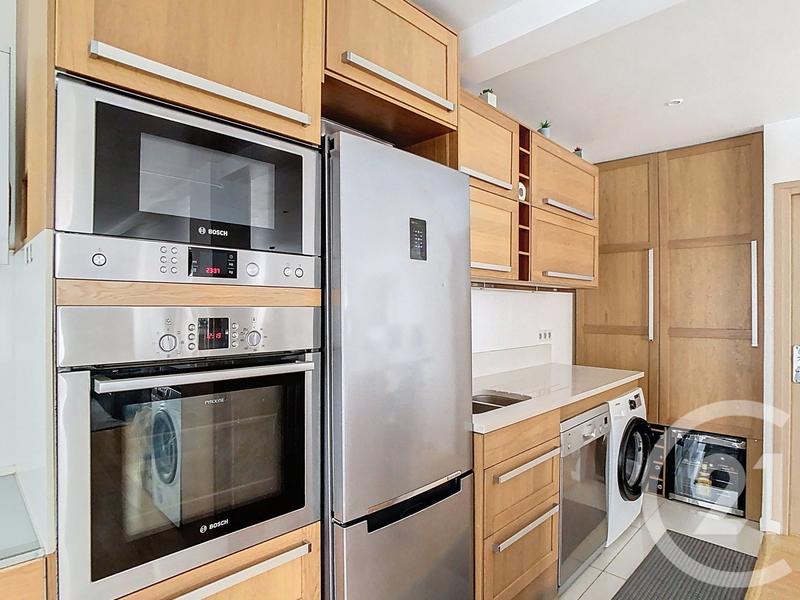 Appartement - 106 m² - 5 pièces