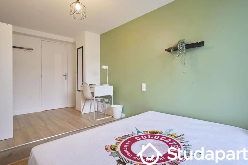 Chambre - 9 m² - 1 pièce