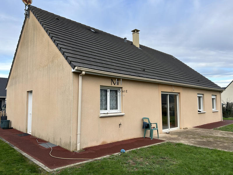 Maison traditionnelle - 105 m² - 5 pièces