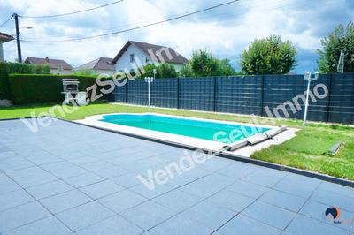 Maison traditionnelle - 130 m² - 6 pièces