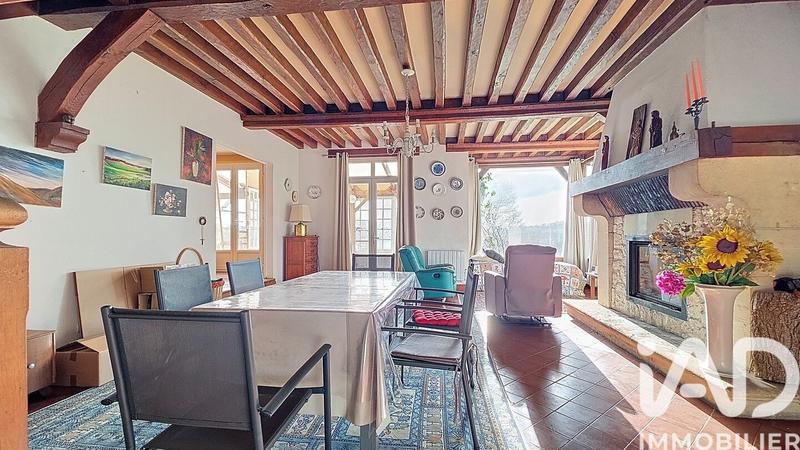 Maison - 170 m² - 8 pièces