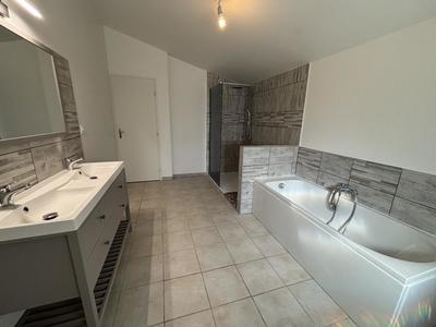 Maison - 109 m² - 3 pièces