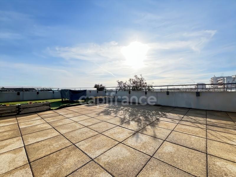 Appartement ancien - 74 m² - 4 pièces