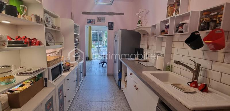 Immeuble - 195 m² - 8 pièces