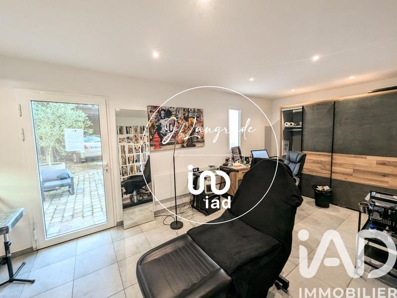 Maison - 200 m² - 7 pièces