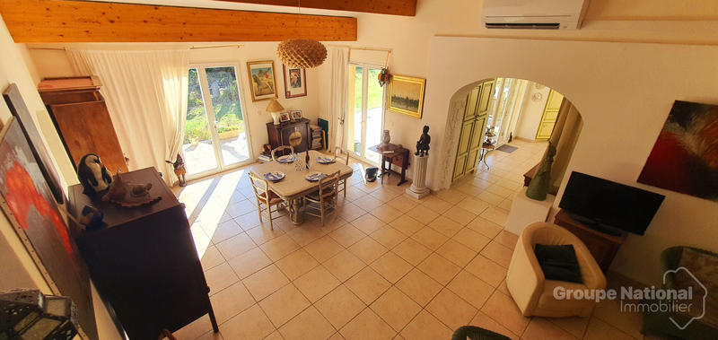 Maison - 115 m² - 5 pièces